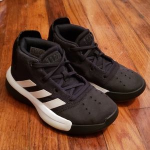 adidas | Shoes | Adidas 1222 Basketball 